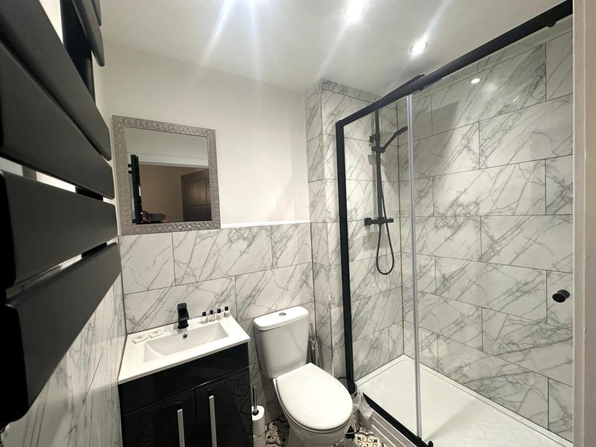 Newark House - 1 Bed Apartment Пітерборо Екстер'єр фото